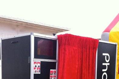 Outrageous Photo Booths