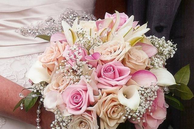 A Fashionable Flower Boutique Flowers Bensalem PA WeddingWire