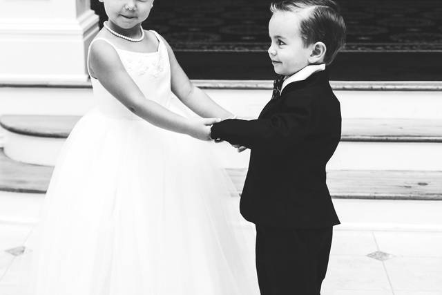 Two cuties dancing