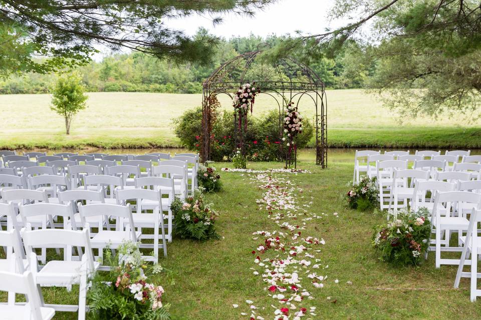 Petal aisle