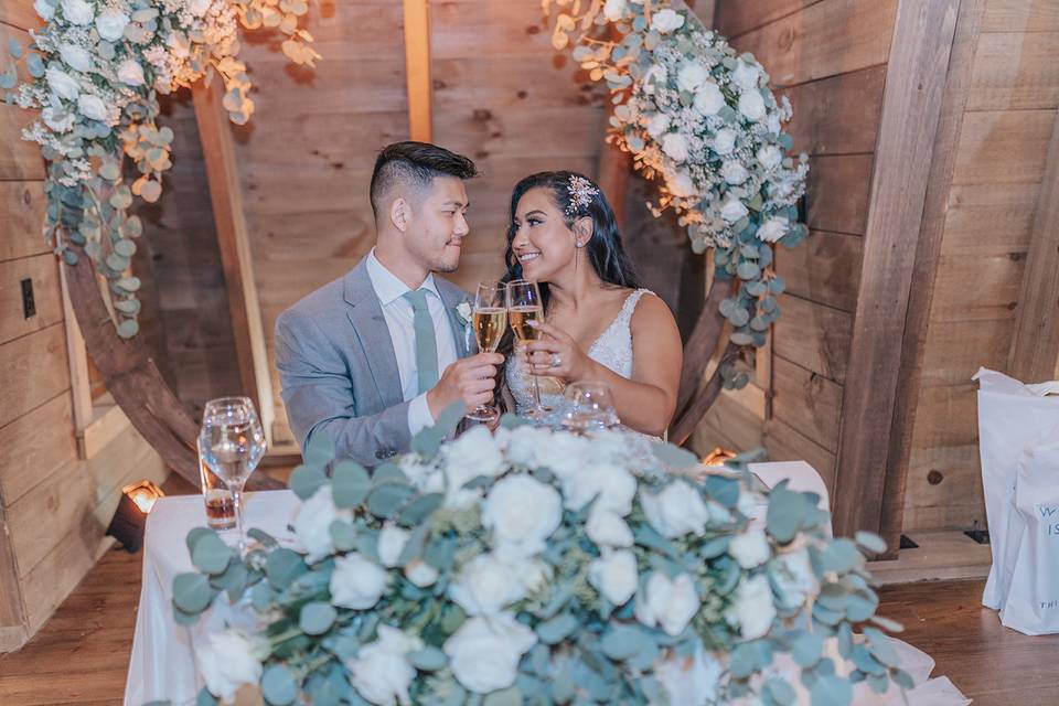 Floral sweetheart table