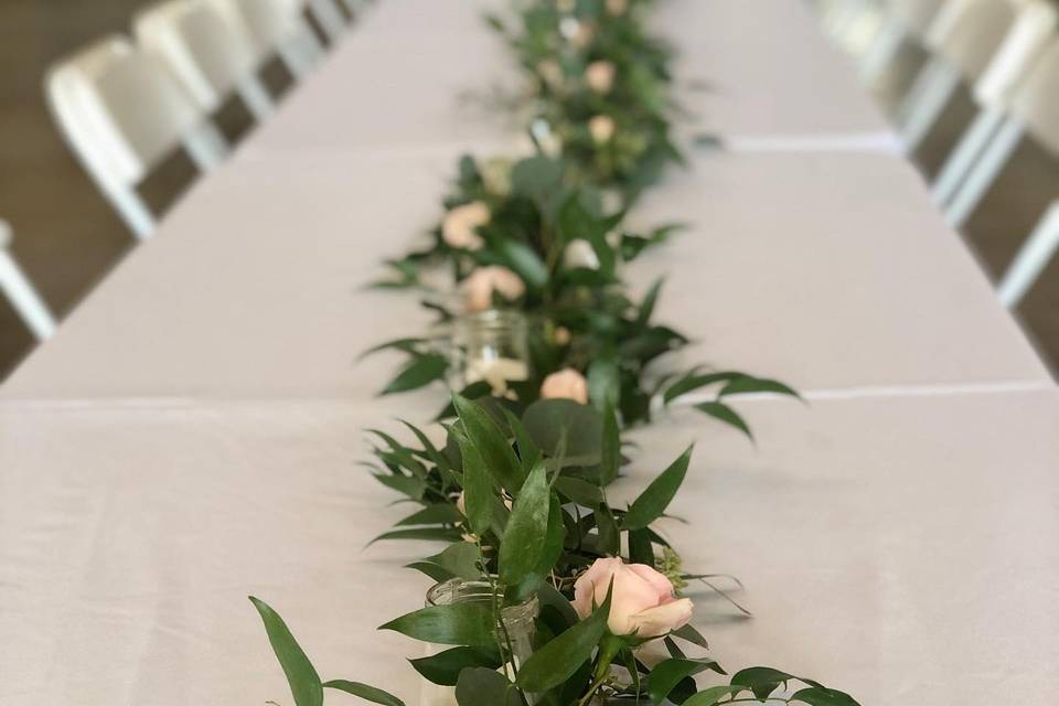 Greenery garland - Head Table