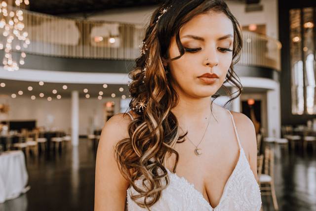 Bridal Moon Necklace