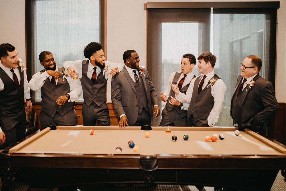 Groomsmen having fun