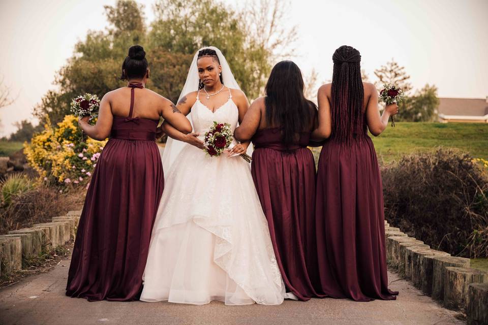 Bride with Bridesmaids