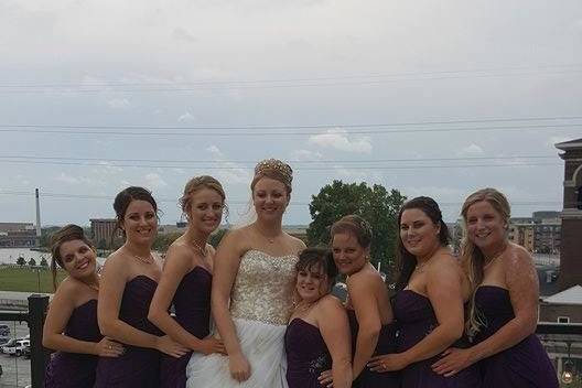 A perfect wedding party!