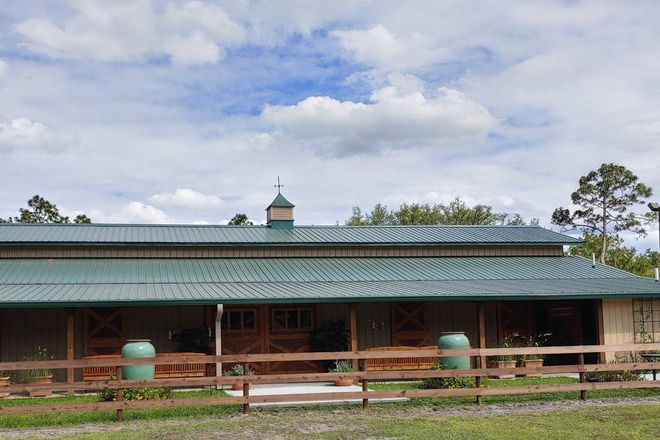 Reception barn