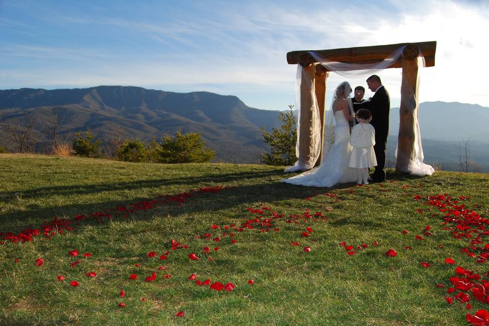 Almost Heaven Resort & Weddings - Venue - Gatlinburg, TN - WeddingWire