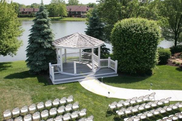 Outdoor wedding setting