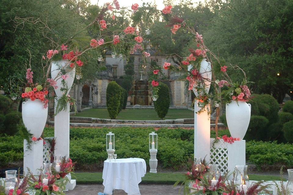 Gate of Happiness