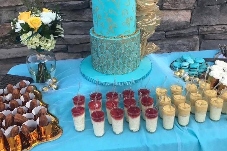 Art Deco cake and desserts