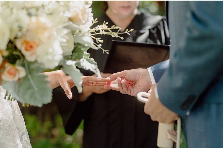 Exchanging rings