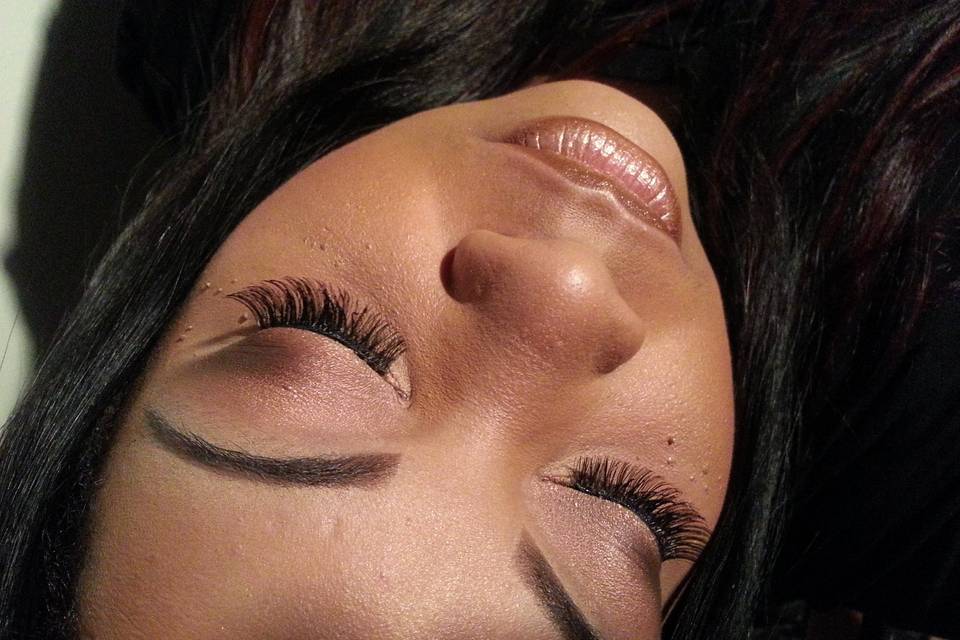 Recklysss Beauty Hair & Makeup