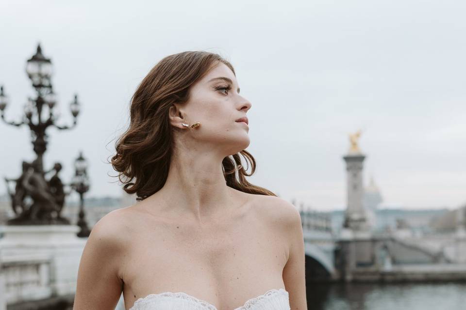 Paris in love bride