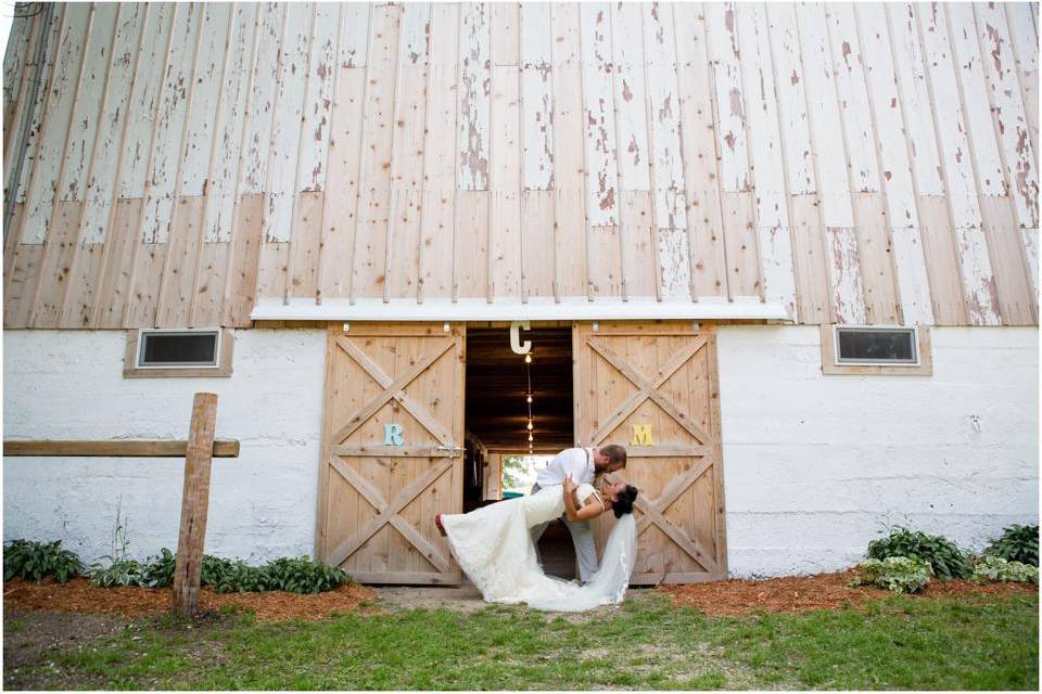 Front of barn (now red)