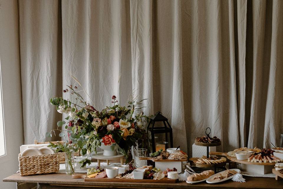 Romantic table spread