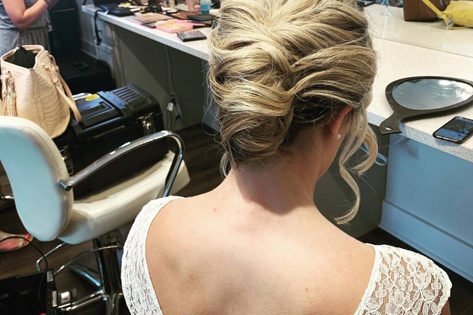 Textured updo for this bride