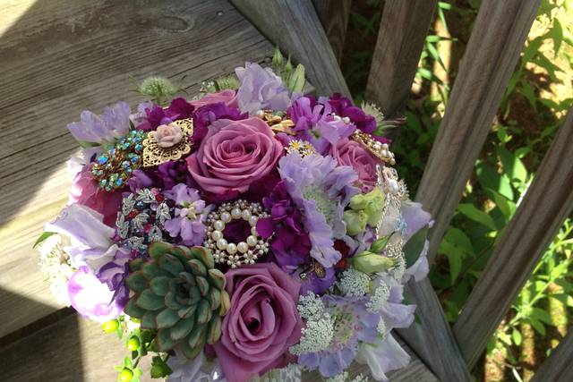 Captivated Allure Floral Design in Bellingham, WA - M & M FLORAL & GIFTS