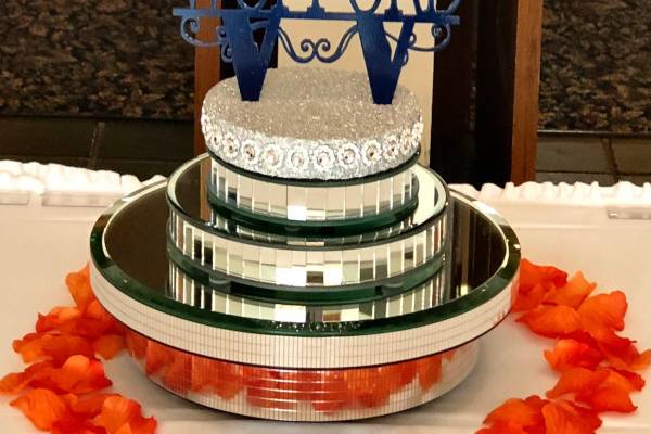 Custom seating table decor