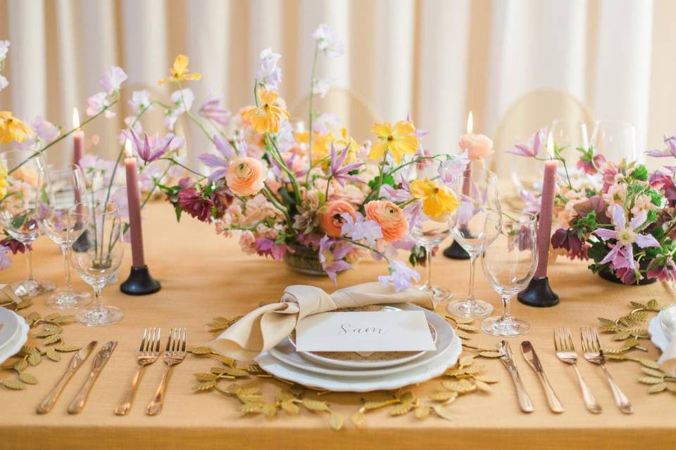 Place setting calligraphy