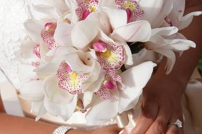 Bride holding her bouquet