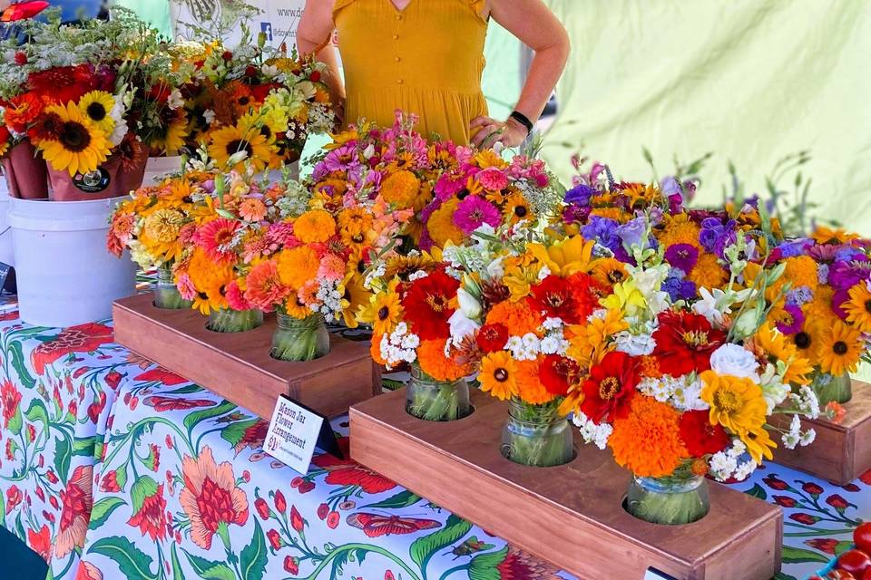 Summer arrangements