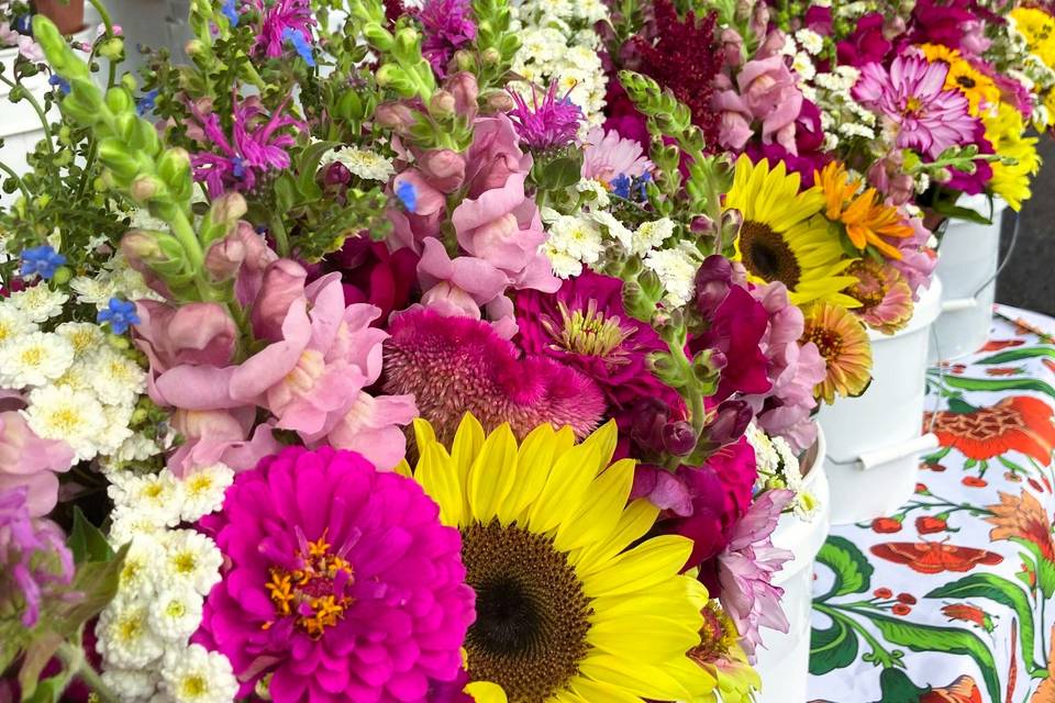 Spring market bouquets