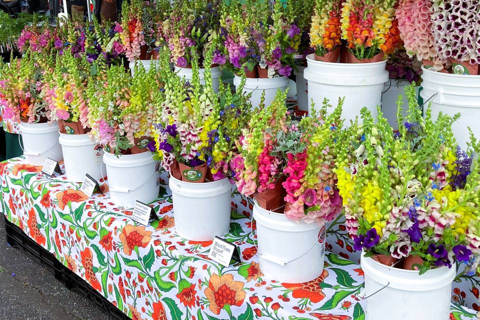 Spring market bouquets