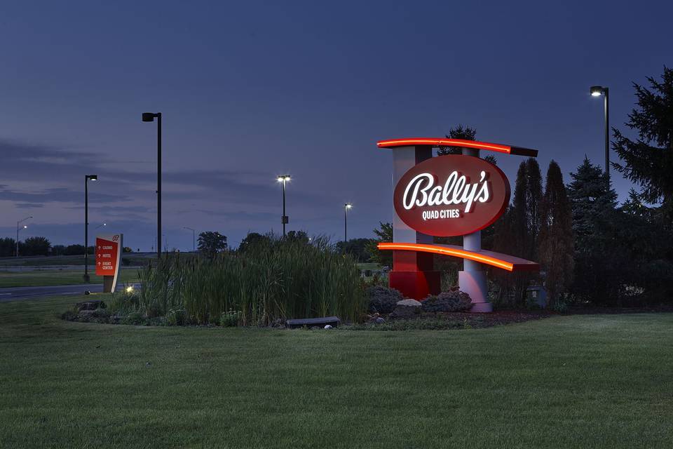 Bally's Quad Cities Casino & Hotel