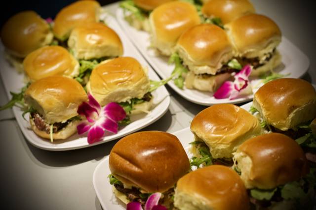 Steak sliders