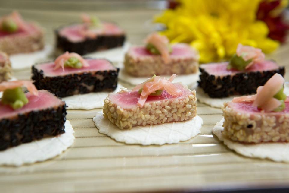 Sesame tuna