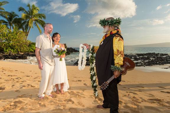 Wedding Hair Maui Style