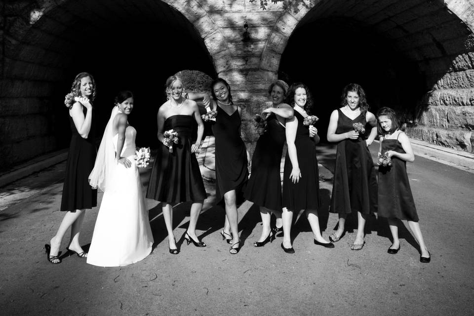 Bridesmaids in front of the Hubbard Park tunnels.