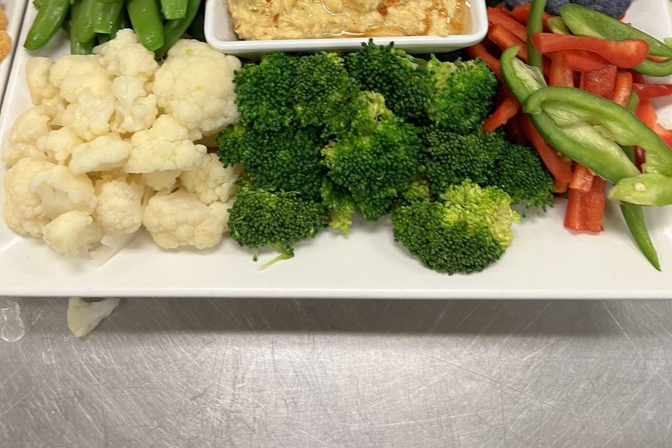 Vegetable Crudite / Hummus
