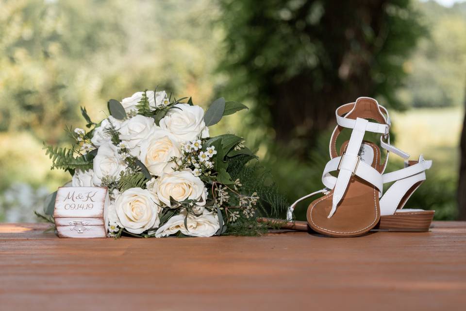 Bouquet, jewelry and shoes