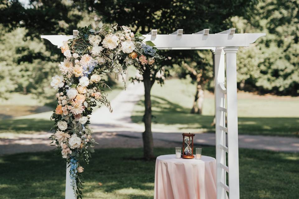 Outdoor flower decoration