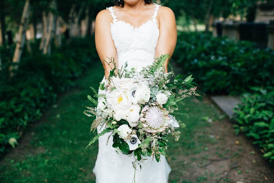 White tone flowers