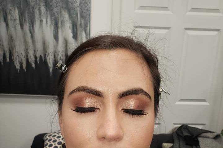 Glam eye makeup