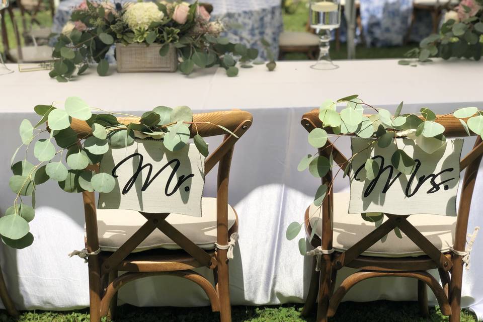 Head table floral décor