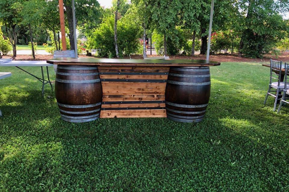 Country Garden Tables