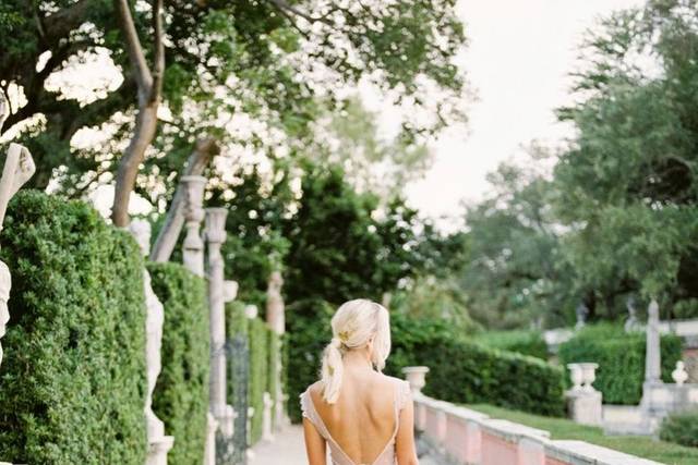 A bride with bouquet