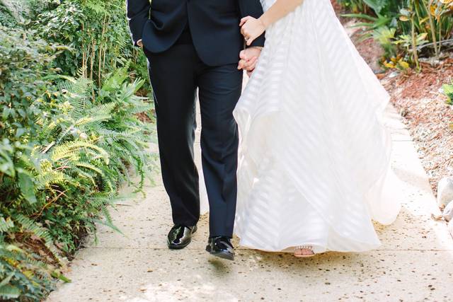Timeless wedding photo