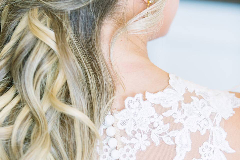 Wedding dress lace details