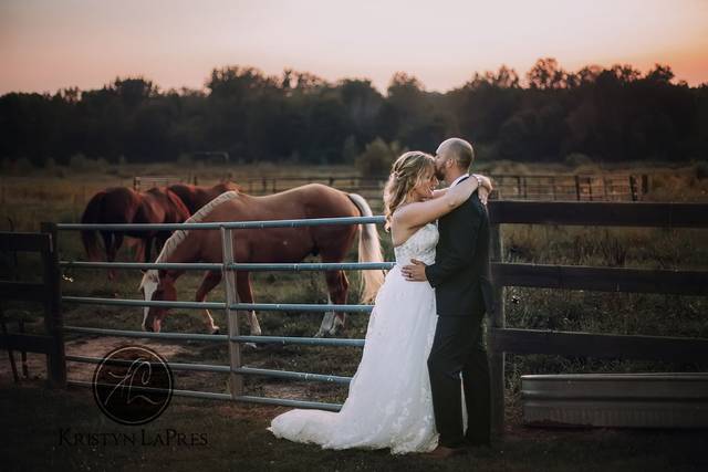 Www.blush-weddings.com