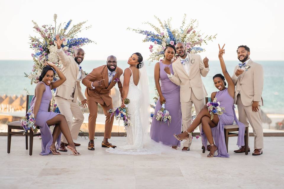 The wedding party fun