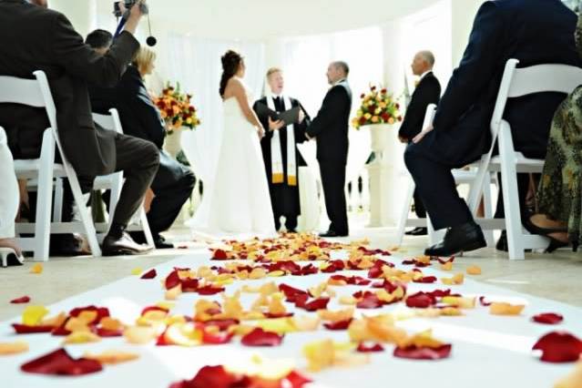 Floral ceremony aisle