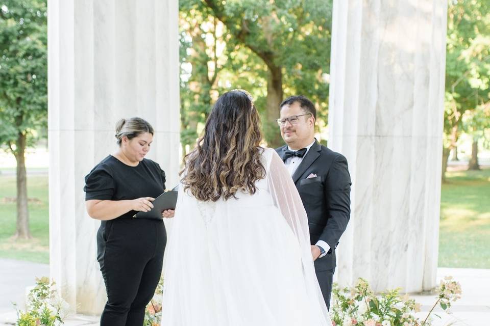 DC War Memorial wedding