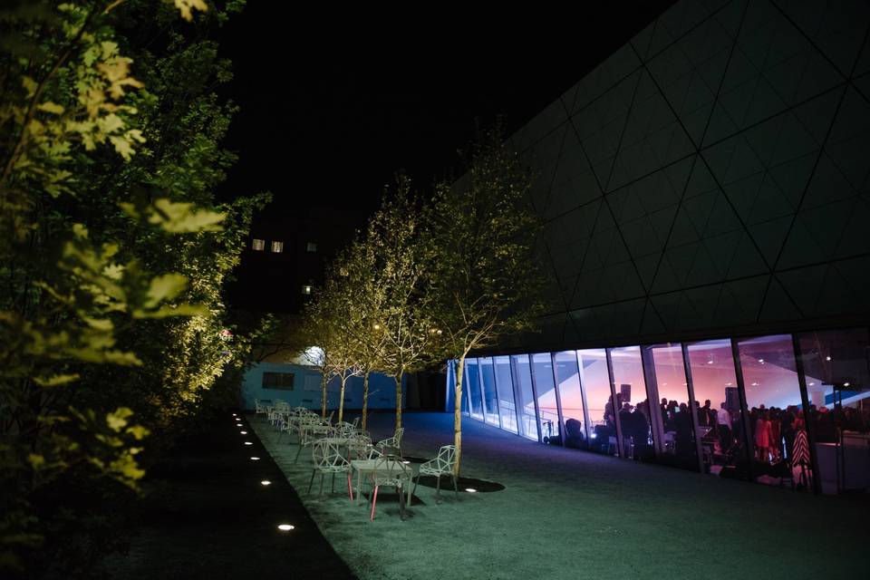 The courtyard at night