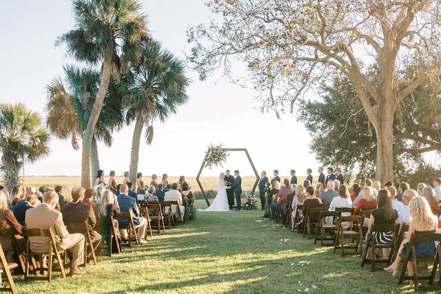 Agapae Oaks Weddings