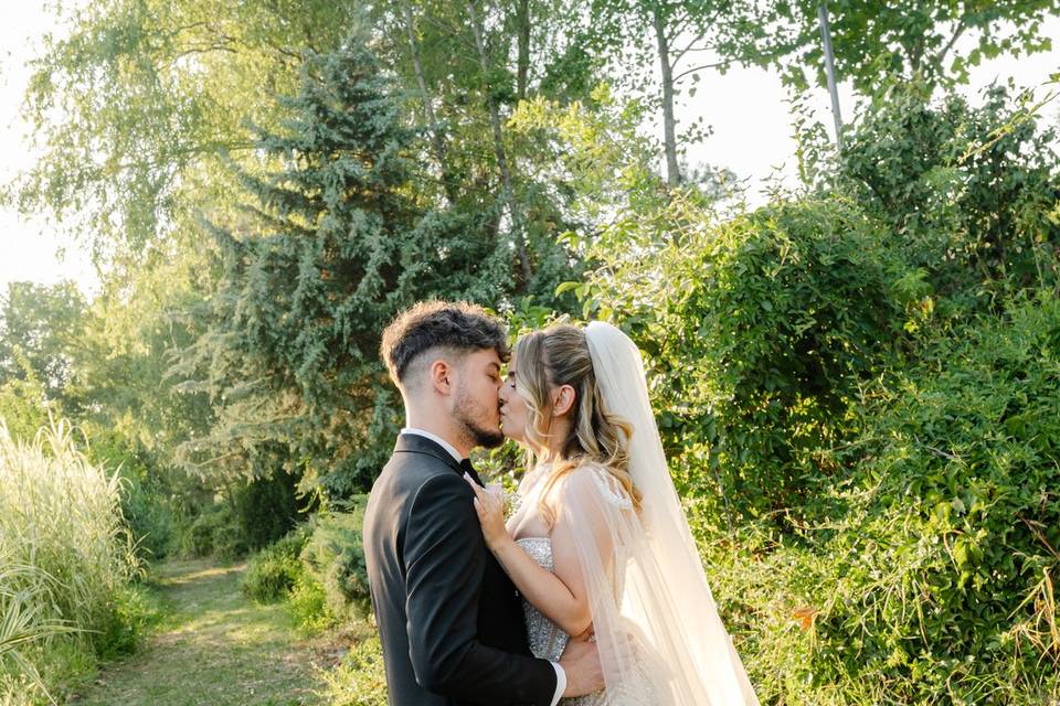 Editorial Wedding Photographer